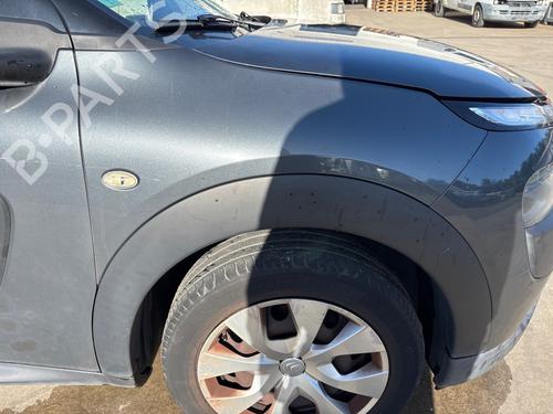 front-right-wheel-arch-trim-citroen-c4-cactus-2014-38955768 main image