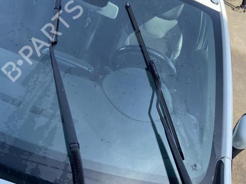 Used Front windshield wiper arm RENAULT CLIO IV Grandtour (KH_) 1.5 dCi 90 (KHN3, KHN4) (90 hp) 27106717