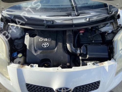 Used Radiator fan Radiator fan TOYOTA YARIS (_P9_) 1.4 D-4D (NLP90_, NLP90R) (90 hp) 31953446 31953446