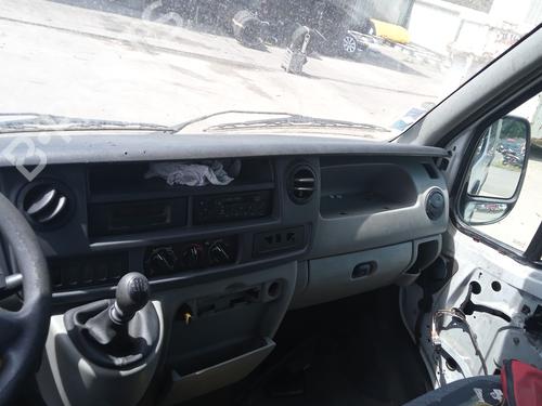 Instrumentbræt RENAULT MASTER II Van (FD) 2.5 dCi (101 hp) 27109909