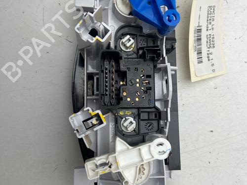 climate-control-dacia-duster-hs_-2010-2011-2012-2013-2014-2015-2016-2017-2018-27108085 main image