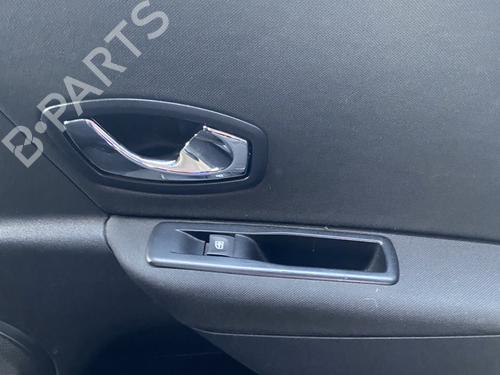 Høyre bak elrute bryter RENAULT MEGANE III Hatchback (BZ0/1_, B3_) 1.5 dCi (BZ09, BZ0D, BZ1W, BZ29, BZ14) | BP29909796I28