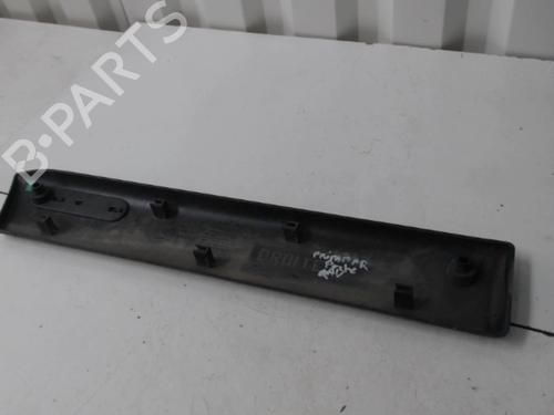 Dørliste Dørliste NISSAN INTERSTAR Van (X70) dCi 120 (120 hp) 27119830 27119830