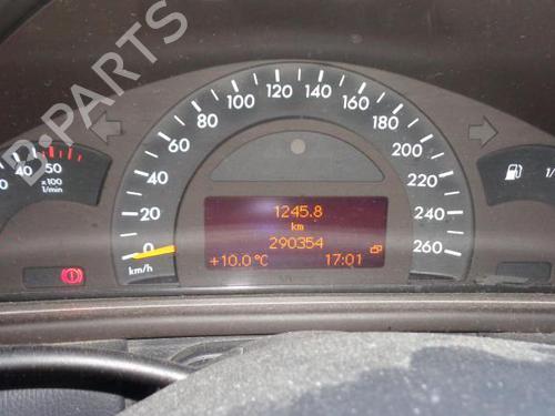 Headlight switch MERCEDES-BENZ C-CLASS (W203) C 200 CDI (203.004) | BP27122457I24 