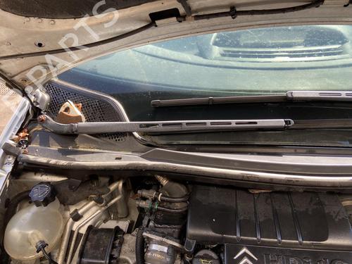 Used Front windshield wiper arm CITROËN C4 I (LC_) 1.6 HDi (109 hp) 27107234