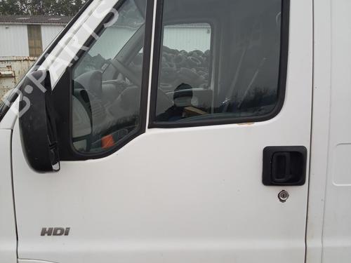 Used Front left lock PEUGEOT BOXER Van (244) 2.2 HDi (101 hp) 27133353