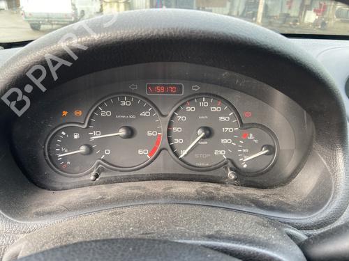 Used Instrument cluster PEUGEOT 206 Hatchback (2A/C) 1.4 HDi eco 70 (68 hp) 31069426