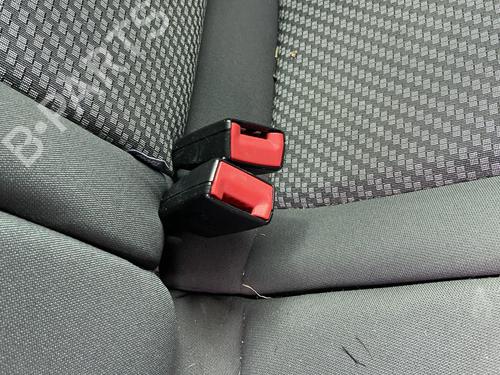 Used Seat buckle SEAT IBIZA IV (6J5, 6P1) 1.9 TDI (105 hp) 27108992