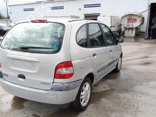 Højre bremsekaliber bag RENAULT SCÉNIC I MPV (JA0/1_, FA0_) 1.9 dTi (JA0N) (98 hp) 27135626