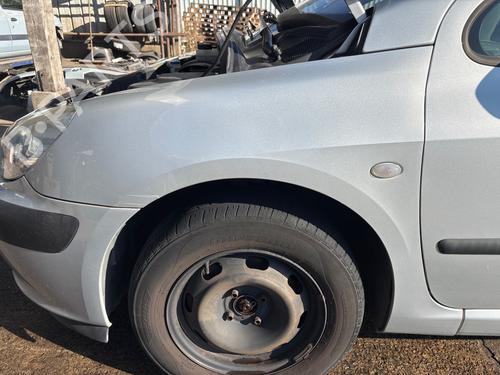 left-front-fenders-peugeot-307-3ac-2000-2001-2002-2003-2004-2005-2006-2007-2008-2009-2010-2011-2012-39663396 main image