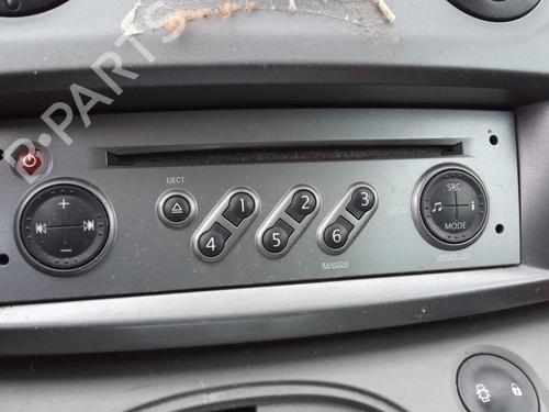 Bilradio RENAULT SCÉNIC II (JM0/1_) 1.5 dCi (JM1E, JM16) (106 hp) 27100666
