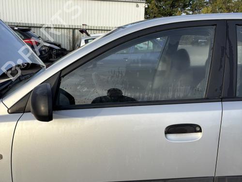 front-left-exterior-door-handle-kia-rio-ii-jb-2005-2006-2007-2008-2009-2010-2011-40507367 main image