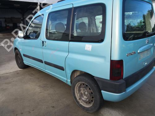 Grille CITROËN BERLINGO / BERLINGO FIRST Box Body/MPV (M_) 2.0 HDI 90 (MBRHY, MCRHY) | BP27127578C40 
