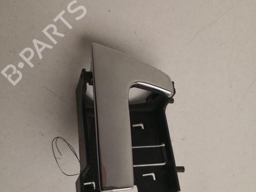 Used Front left interior door handle VW POLO (6N2) 1.4 (60 hp) 30900990