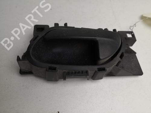Used Front left interior door handle Front left interior door handle PEUGEOT PARTNER Box Body/MPV 1.6 HDi (90 hp) 27147919 27147919