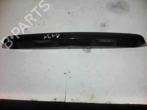 Used Rear center light RENAULT MEGANE II Estate (KM0/1_) 1.5 dCi (KM16, KM1E) (106 hp) 27115929