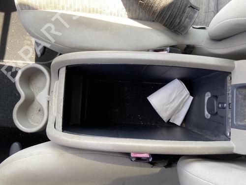 Used Seat buckle RENAULT GRAND SCÉNIC II (JM0/1_) 1.6 (113 hp) 27113261