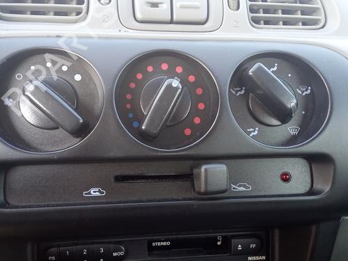 Used Climate control NISSAN MICRA II (K11) 1.3 i 16V (75 hp) 27103804