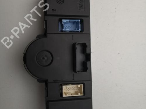 Used Climate control Climate control RENAULT MEGANE II Estate (KM0/1_) 1.5 dCi (KM16, KM1E) (106 hp) 27100625 27100625