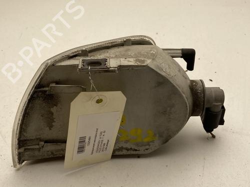 Used Right front indicator Right front indicator VW POLO III (6N1) 60 1.4 (60 hp) 27104472 27104472