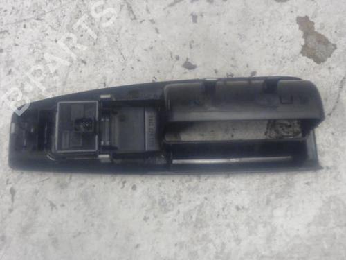 Used Left front window switch Left front window switch VW POLO IV (9N_, 9A_) 1.4 TDI (70 hp) 27124261 27124261
