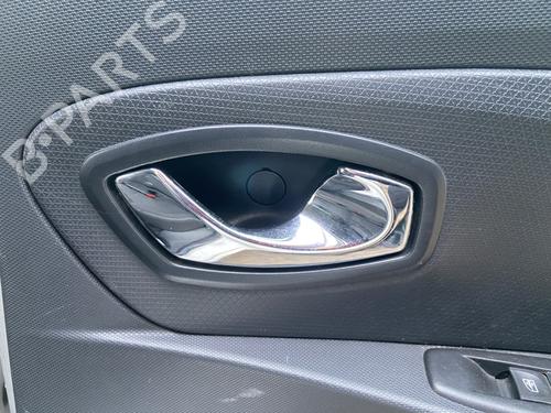 Used Rear right interior door handle RENAULT CLIO IV Grandtour (KH_) 1.5 dCi 90 (KHN3, KHN4) (90 hp) 32854765