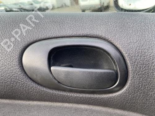 Used Front left interior door handle PEUGEOT 206 Hatchback (2A/C) 1.4 HDi eco 70 (68 hp) 31069440