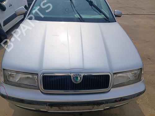 Used Front bumper reinforcement SKODA OCTAVIA I (1U2) 1.8 (125 hp) 27125275