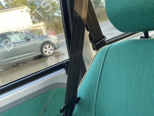 Used Front right seatbelt Front right seatbelt PEUGEOT 106 II (1A_, 1C_) 1.0 i (50 hp) 30814019 30814019