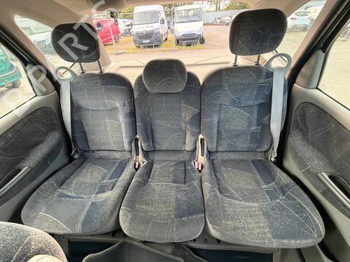 Stoel achter Stoel achter RENAULT SCÉNIC I MPV (JA0/1_, FA0_) 1.9 dCi (JA05, JA1F) (102 hp) 36370859 36370859