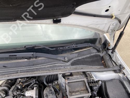 Used Front windshield wiper arm RENAULT CLIO IV (BH_) 1.5 dCi 90 (90 hp) 28449931