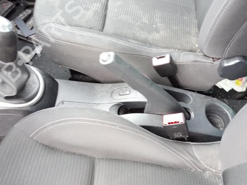 Used Seat buckle RENAULT CLIO III (BR0/1, CR0/1) 1.5 dCi (C/BR0G, C/BR1G) (68 hp) 27100168