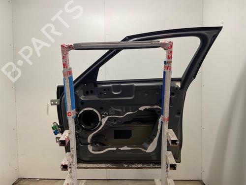 Used Right front door Right front door 37635369 37635369
