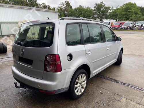 Sikkerhedssele-spænde VW TOURAN (1T1, 1T2) 1.9 TDI | BP27113767I32 
