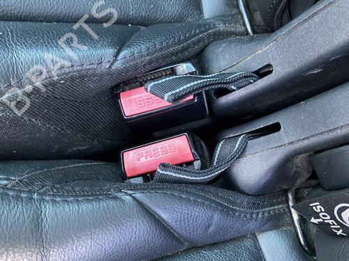 Used Seat buckle PEUGEOT 308 SW I (4E_, 4H_) 2.0 HDi (136 hp) 31271488