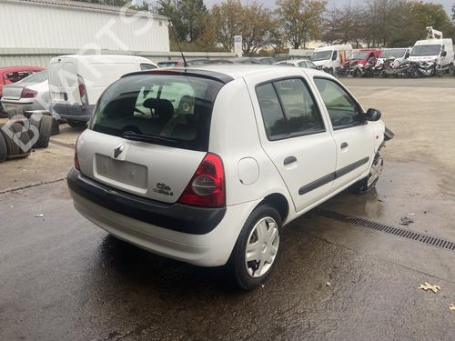 Used Rear axle Rear axle RENAULT CLIO II (BB_, CB_) 1.4 16V (B/CB0P, BB13) (98 hp) 32121530 32121530