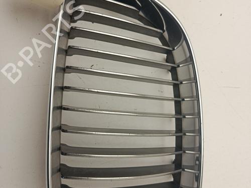 Used Grille Grille BMW 1 (E81) 116 d (116 hp) 33828149 33828149
