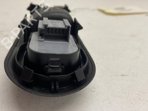 Used Front left interior door handle Front left interior door handle VW GOLF IV (1J1) 1.6 (100 hp) 29334935 29334935