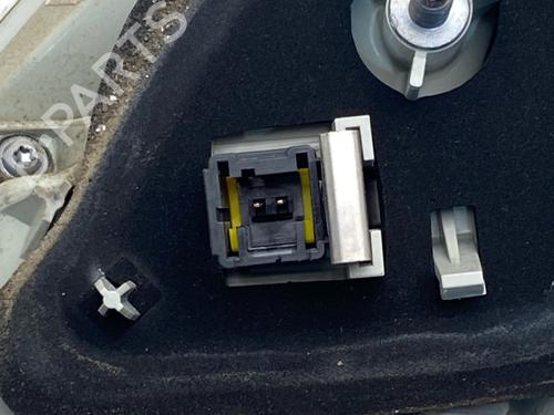 Used Left tailgate light Left tailgate light PEUGEOT 2008 I (CU_) 1.6 HDi (92 hp) 40013438 40013438