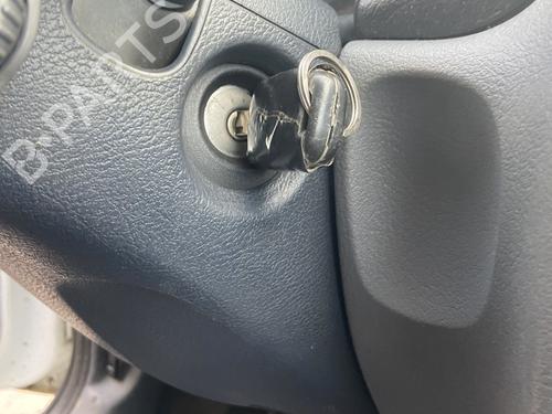 Ratlås/Tændingslås RENAULT CLIO II (BB_, CB_) 1.4 (B/CB0C, B/CB0S) (75 hp) 30458448