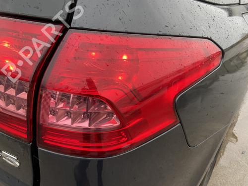 Højre baglygte CITROËN C5 III Break (RW_) 2.0 HDi (136 hp) 31811440