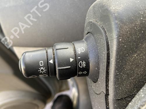 Used Switch RENAULT SCÉNIC II (JM0/1_) 1.9 dCi (JM0G, JM12, JM1G, JM2C) (120 hp) 31757222
