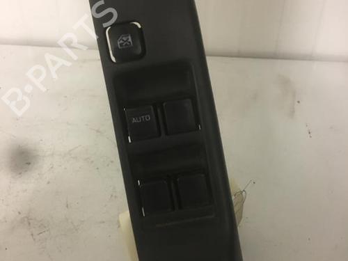 Used Switch NISSAN PRIMERA Hatchback (P11) 2.0 TD (90 hp) 27116713