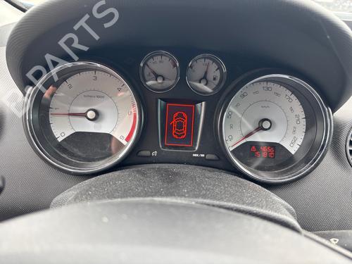 Used Instrument cluster Instrument cluster 36148889 36148889