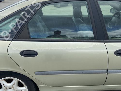 Right rear door RENAULT LAGUNA I (B56_, 556_) 1.6 16V (B568, B561) 7751468113