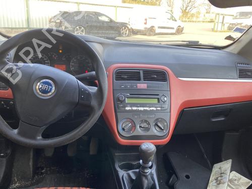 Used Gear lever Gear lever FIAT GRANDE PUNTO (199_) [2005-2026] 33570421 33570421