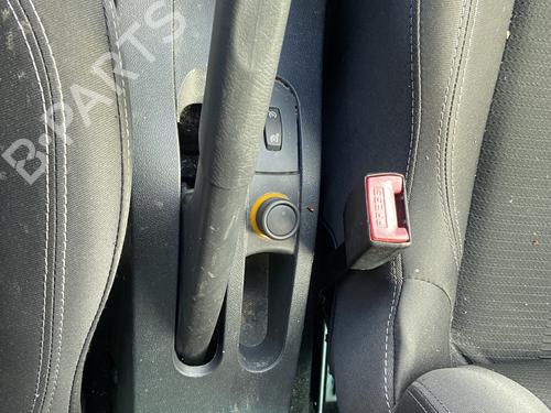 Handrem RENAULT CLIO III (BR0/1, CR0/1) 1.5 dCi (C/BR0G, C/BR1G) (68 hp) 32864849