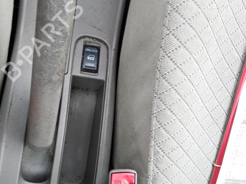Used Seat buckle NISSAN MICRA III (K12) 1.2 16V (80 hp) 27143963
