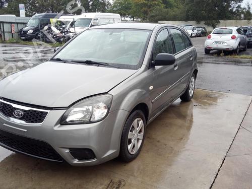 Left front window switch KIA RIO II (JB) 1.5 CRDi | BP27141379I27 - Image 6