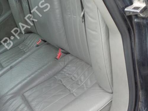 Nakkestøtte AUDI A8 D2 (4D2, 4D8) 2.5 TDI 4D0885905